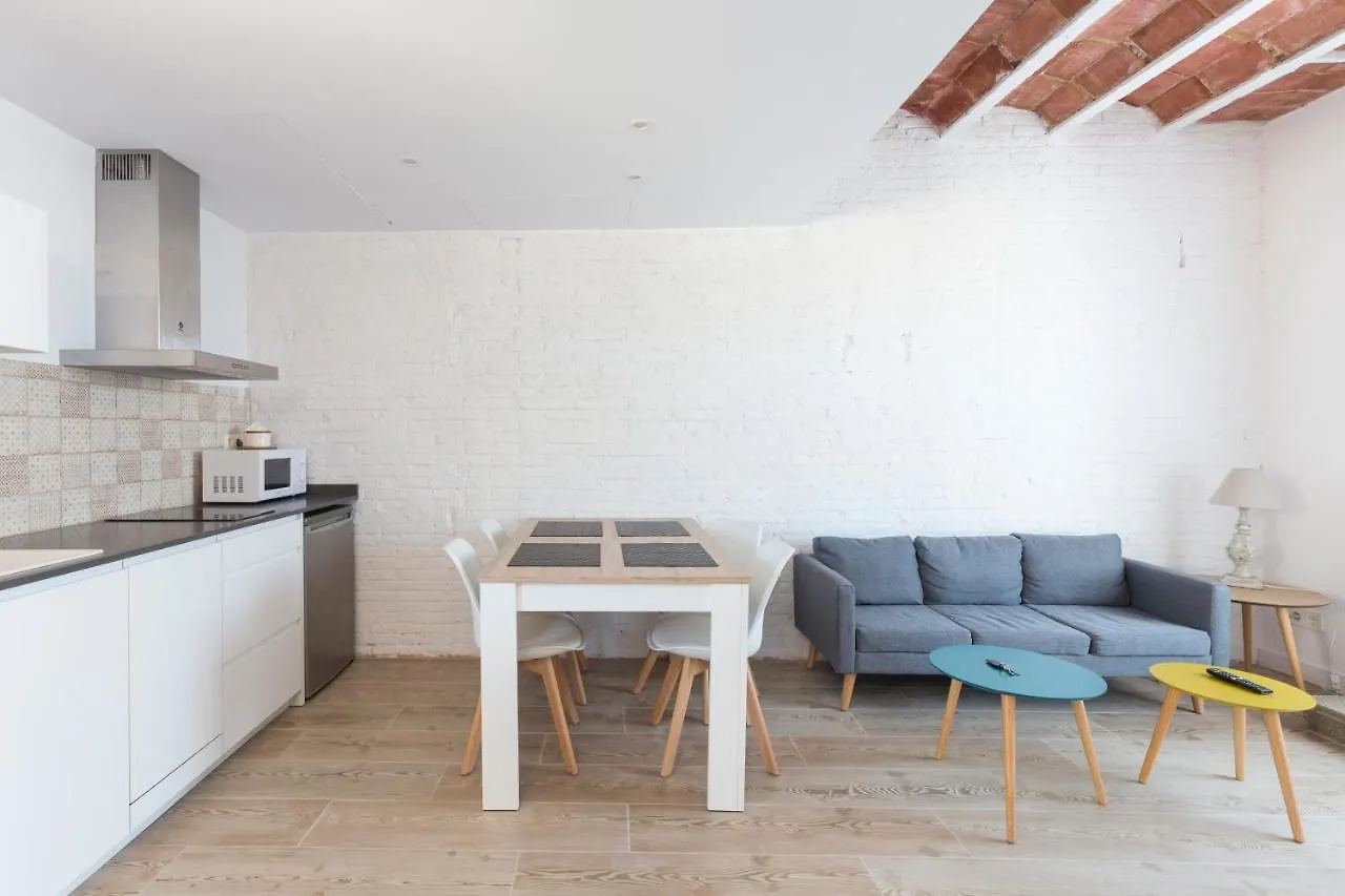 Ostello Bird House Barcellona 0*,