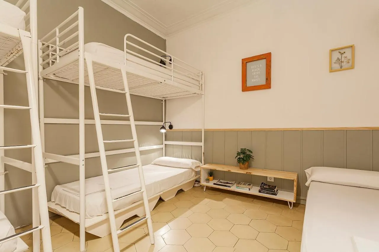 Bird House Hostel Barcelona Spanyolország