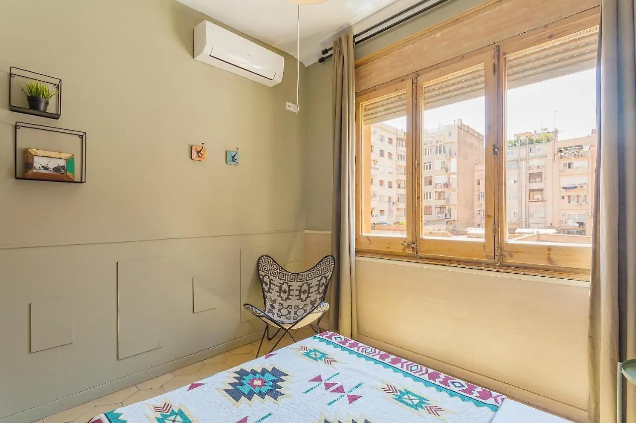 Bird House Hostel Barcelona