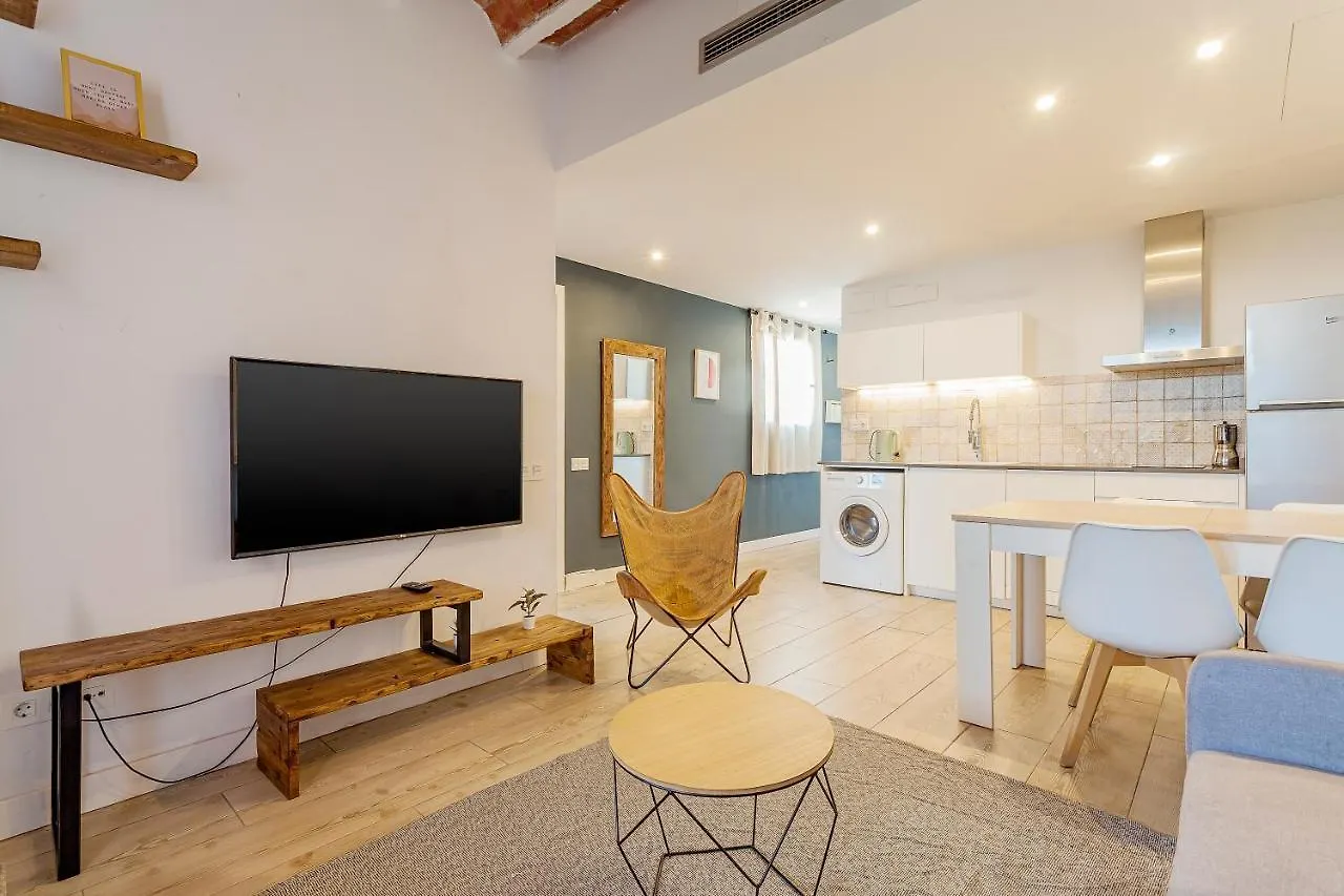 Bird House Hostel Barcelona