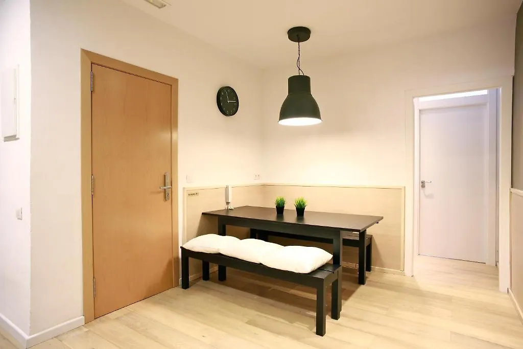 Bird House Hostel Barcelona