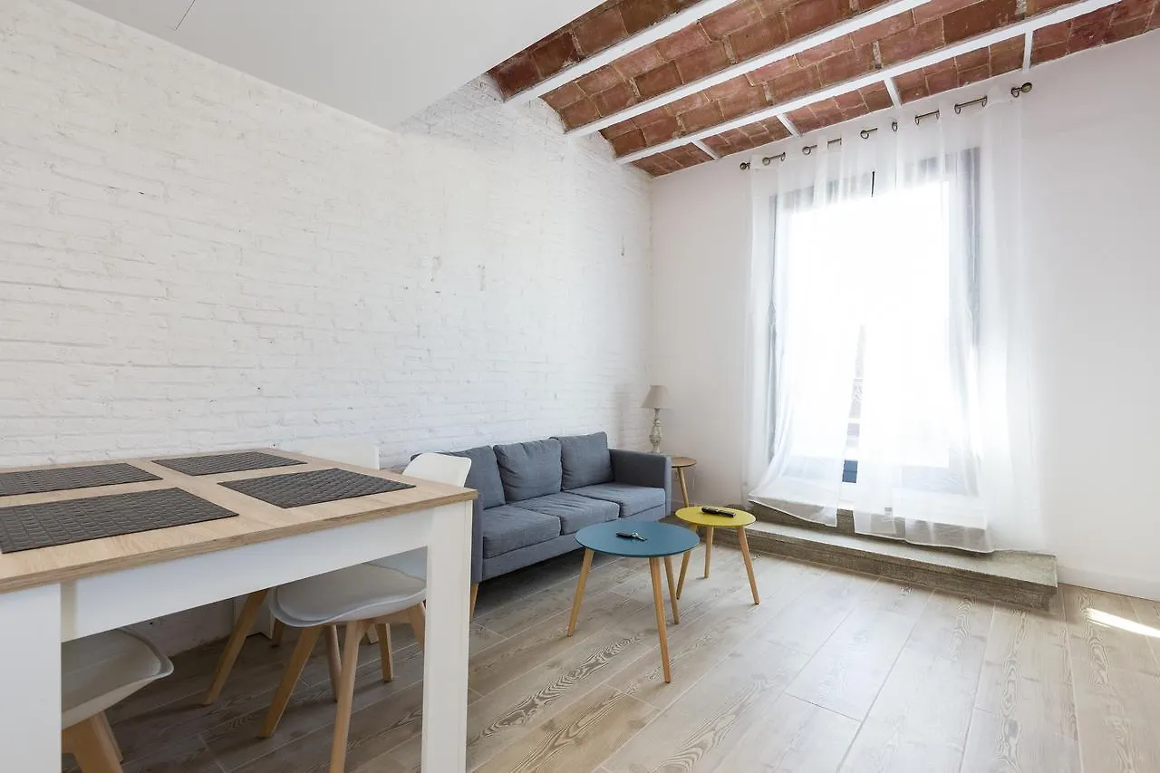 Bird House Hostel Barcelona 0*,